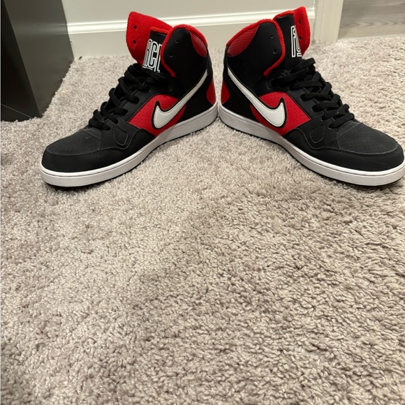 Nike Other - Nike Black and Red High-Tops